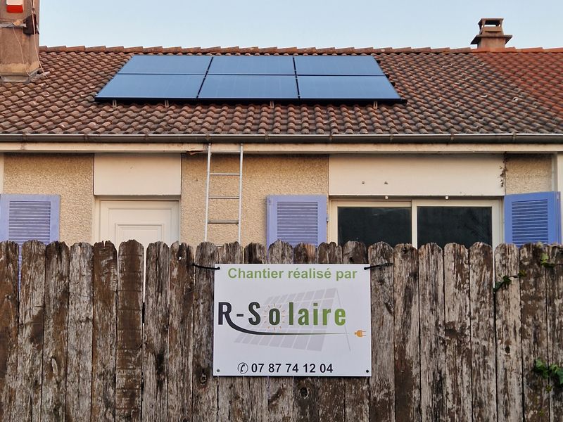Pour R Solar R-Solaire - Photovoltaique et bornes de recharge VE